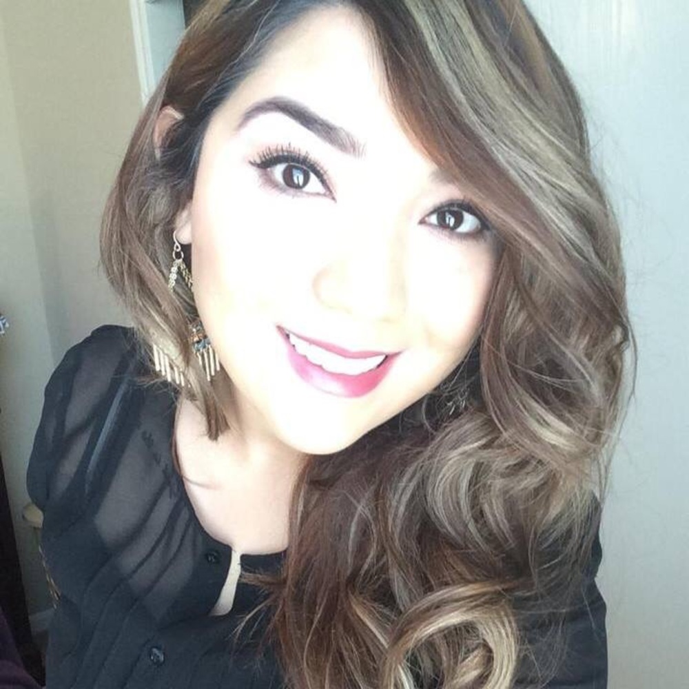 Meet your Posher, Araly